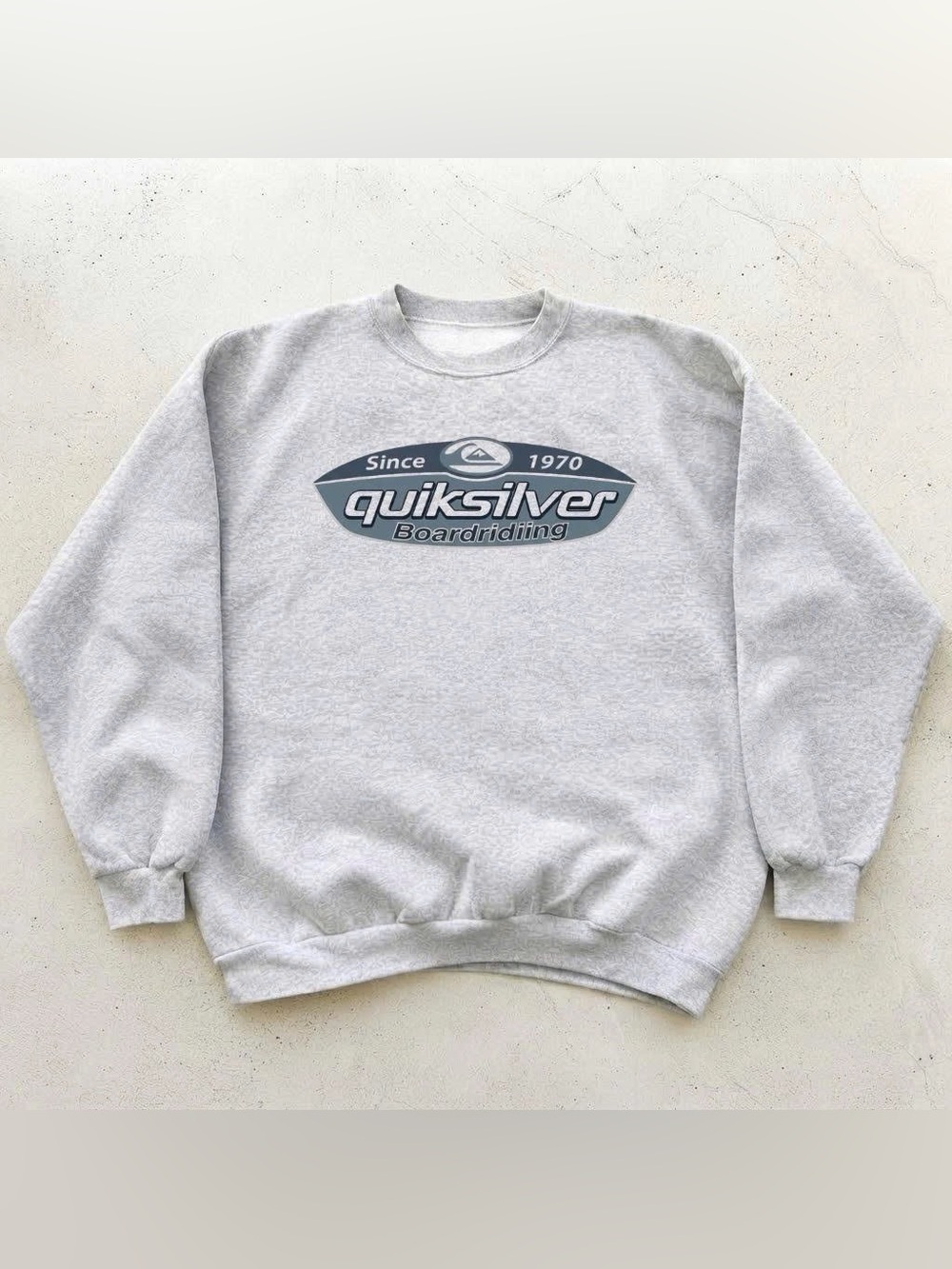 Vintage Quiksilver Light Gray Crewneck with Navy Graphic Logo